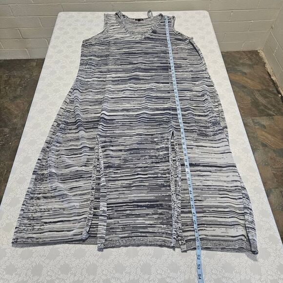 6th and Lane Dress Navy Blue and White Size 26/28 V-Neck Strappy Stretchy - Picture 3 of 9